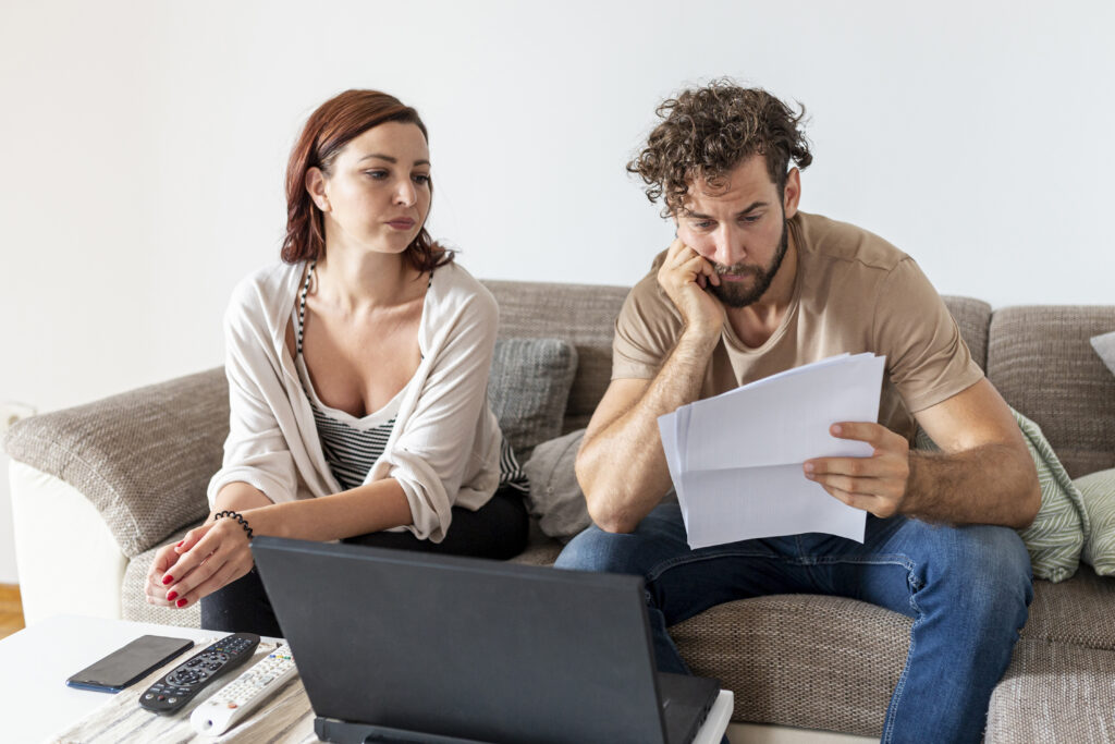 deudas de mi hermano